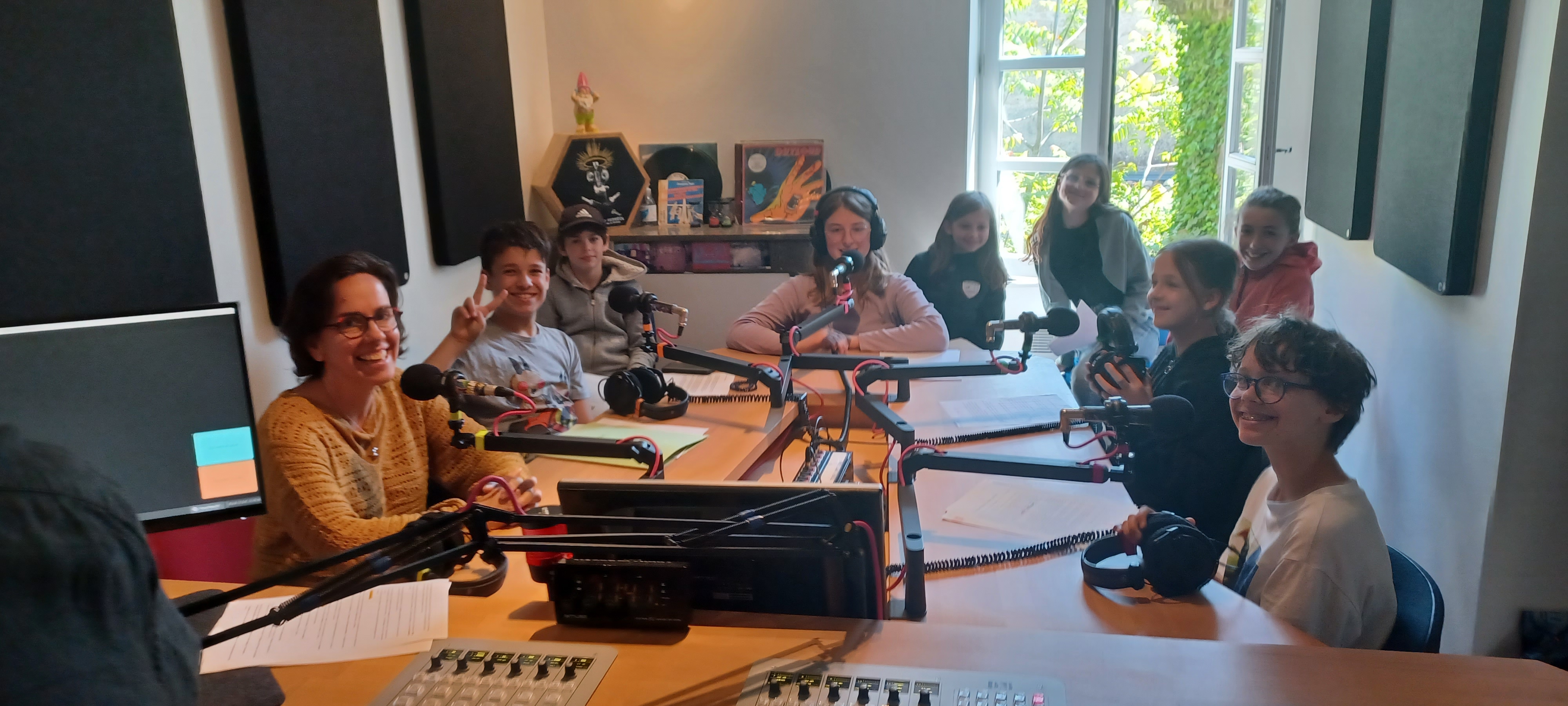COllective RADIOArmo 13mai2025