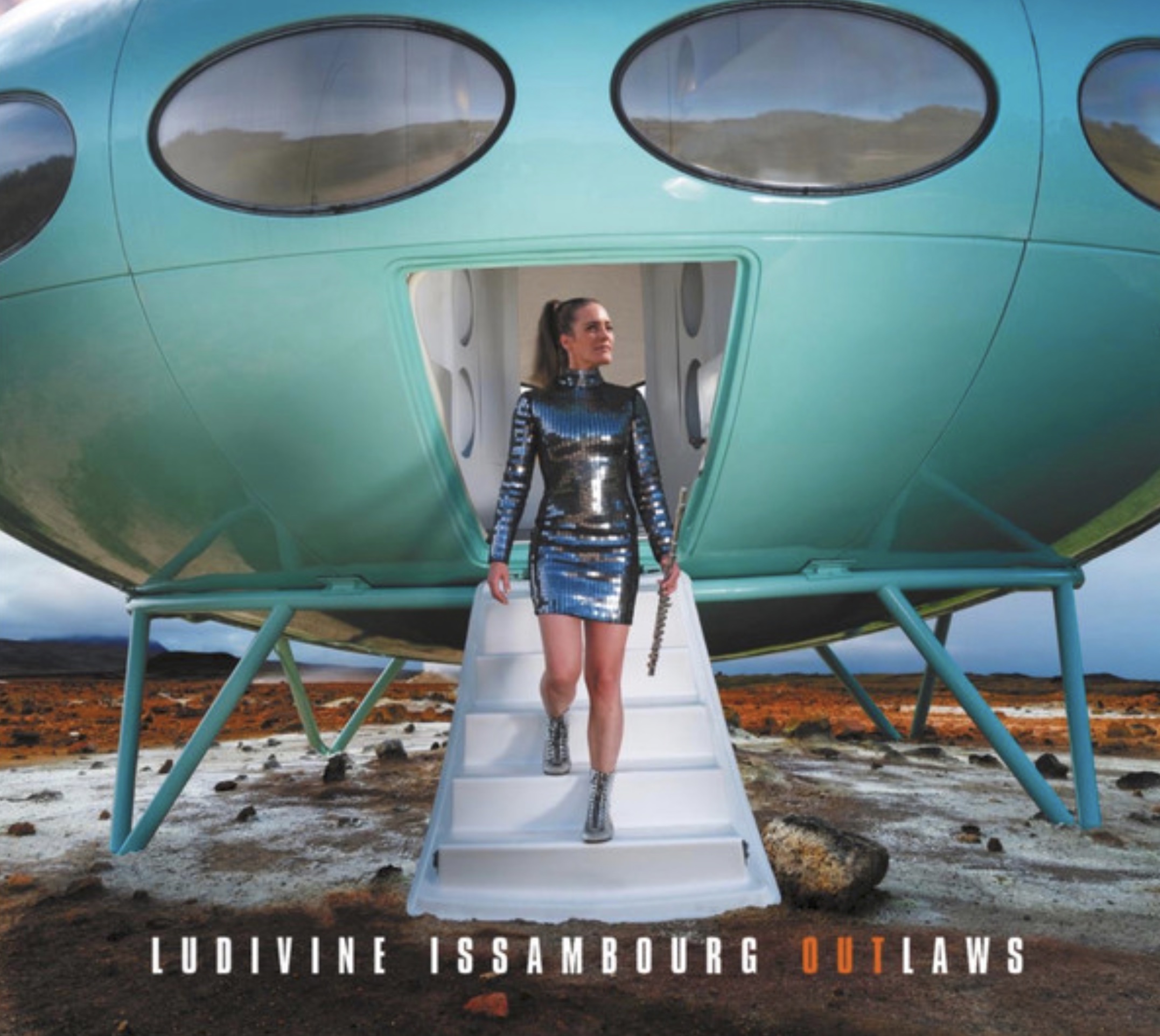 Ludivine Issambourg Outlaws